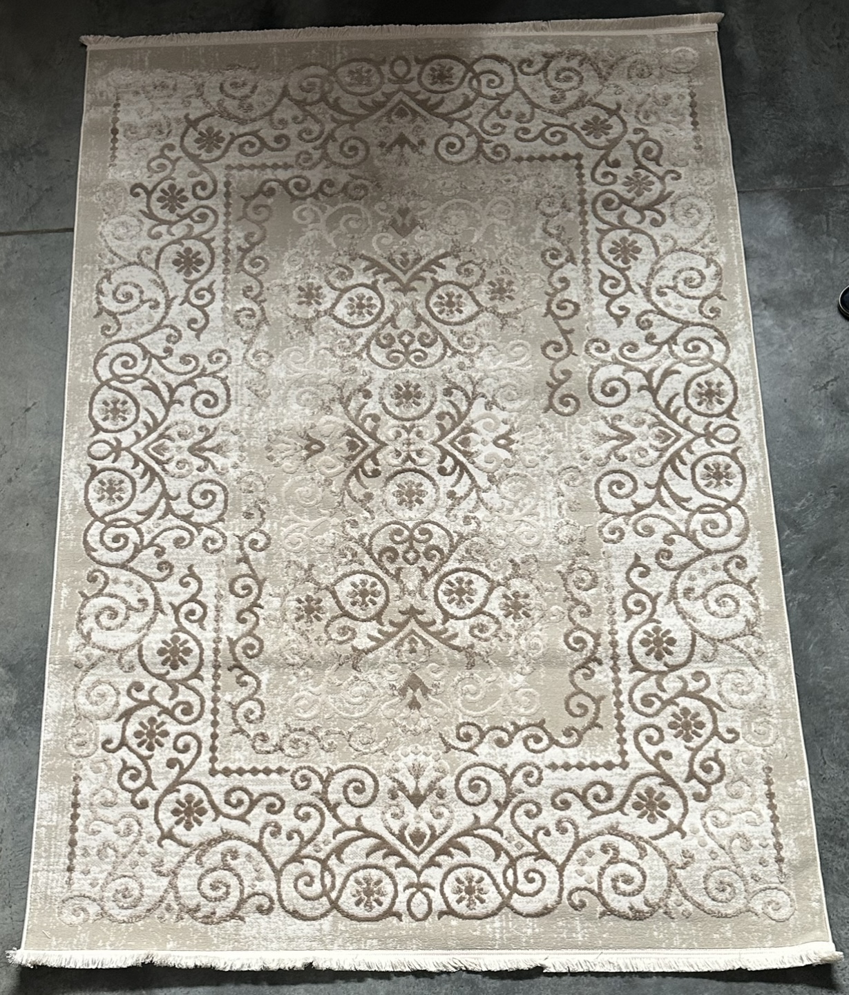 картинка 38954B STAN D.BEIGE / BEIGE магазин являющийся официальным дистрибьютором в России 