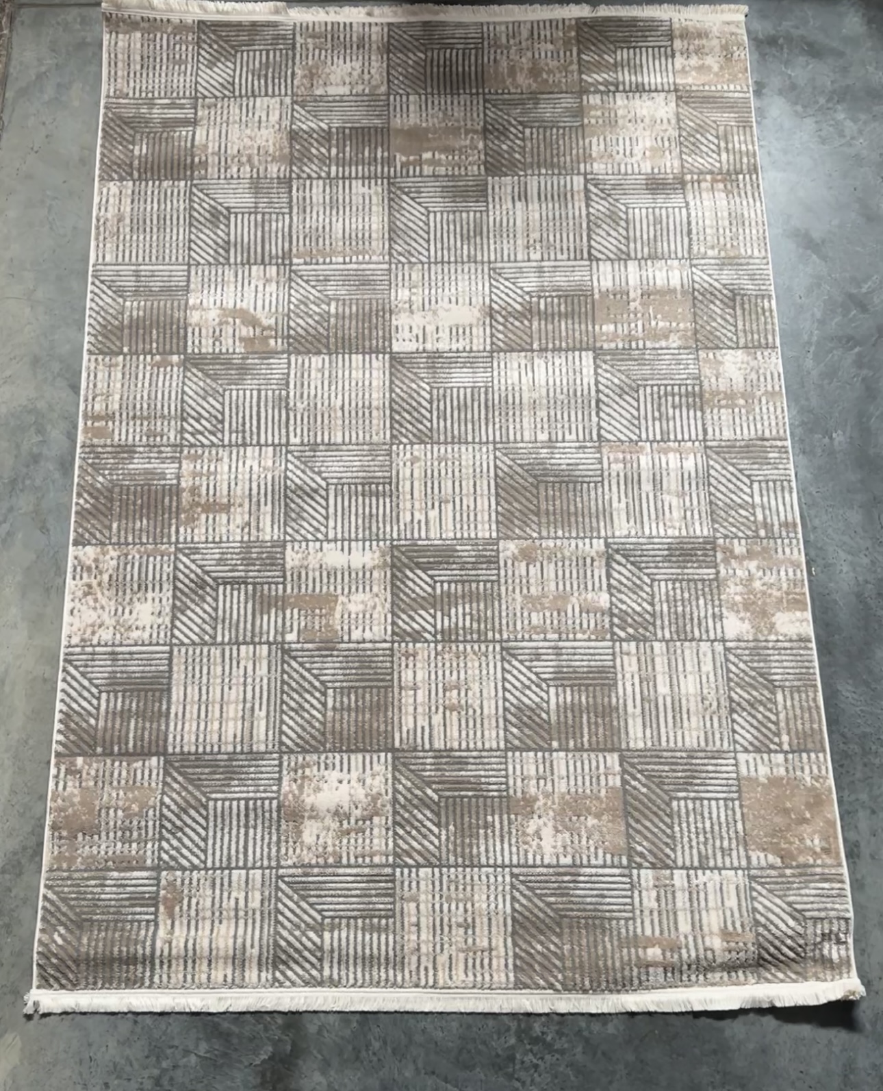 картинка 40075B STAN D.BEIGE / BEIGE магазин являющийся официальным дистрибьютором в России 