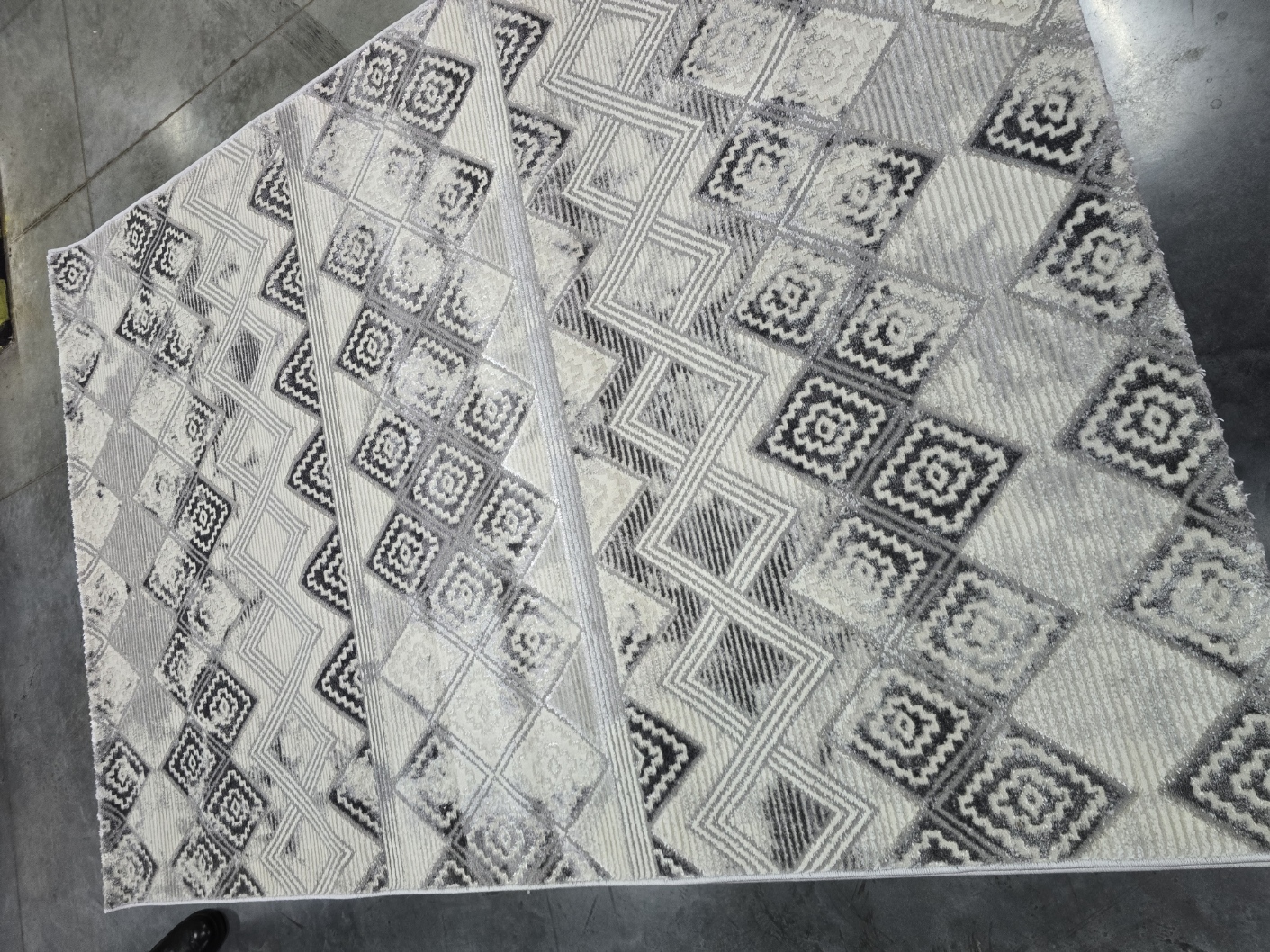 картинка 41022A STAN L.GREY / GREY магазин являющийся официальным дистрибьютором в России 